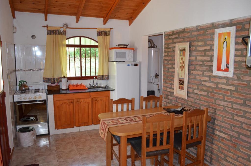 Cabanas Tu Estacion Villa Huerta Grande Rum bild
